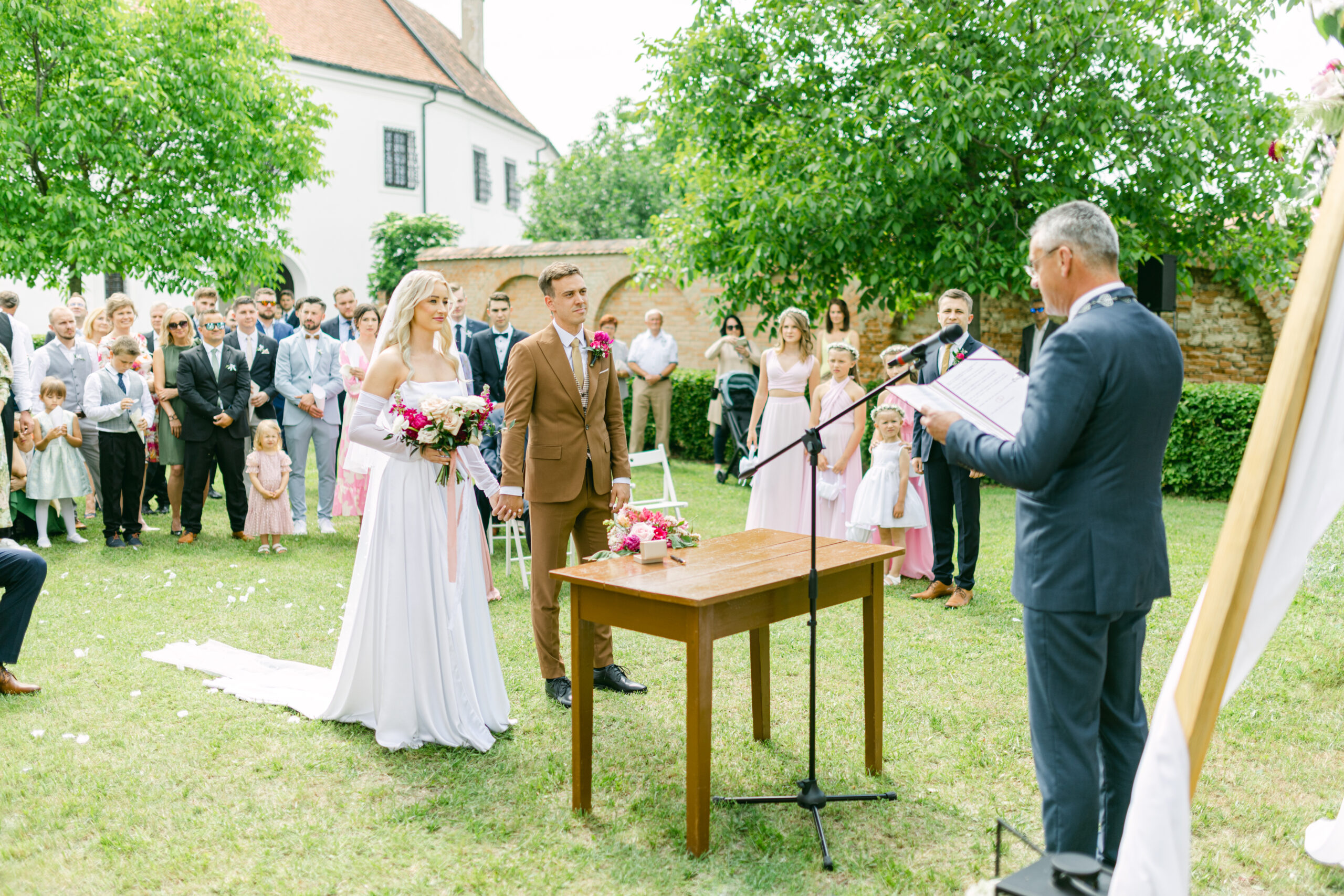 Svatební obřad na zámku v Čejkovicích
